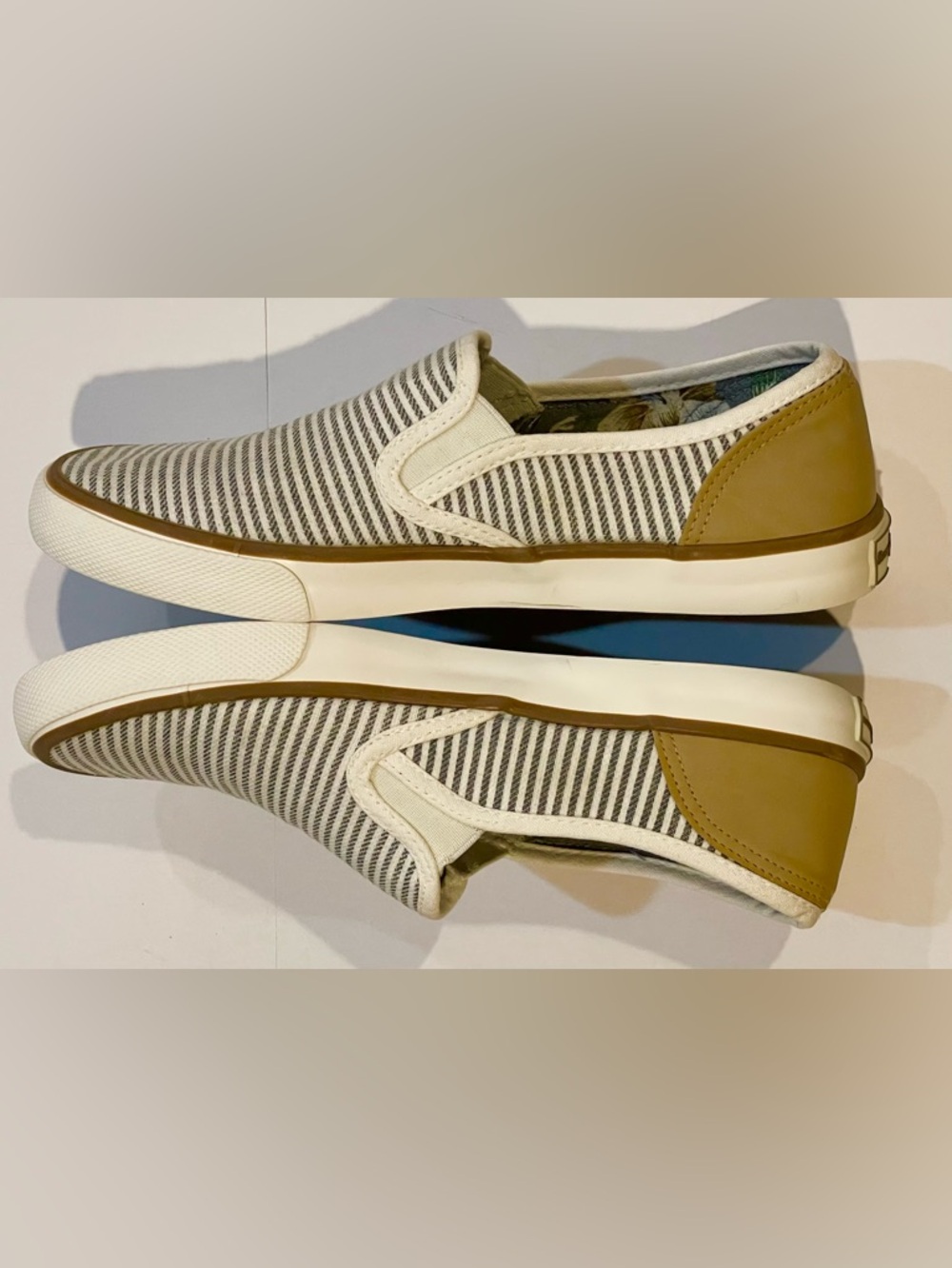 Tommy Bahama Canvas Deck Shoes View 5